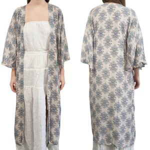Lost in Lunar kimono duster size small​